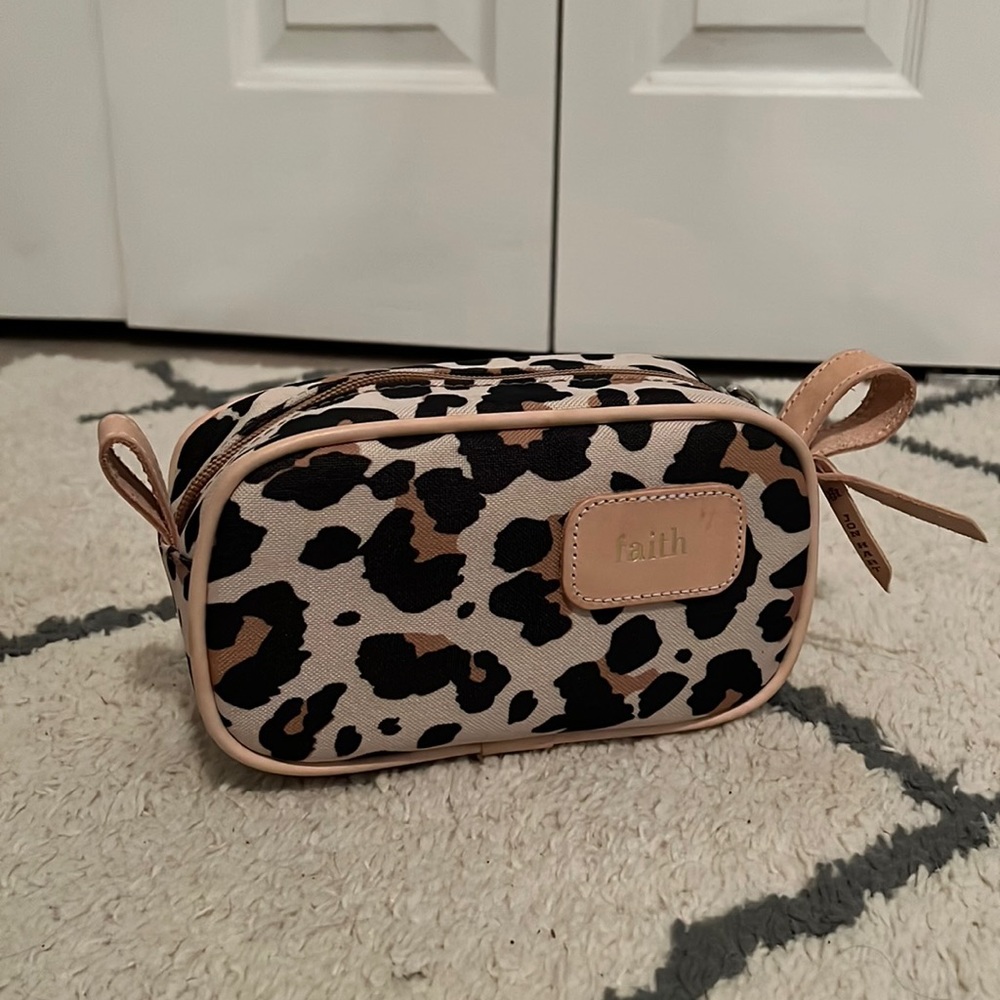 Jon Hart Junior Shave Kit Leopard